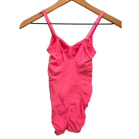 SKIMS SCULPTING BODYSUIT W SNAPS Neon Orchid S/M New without box - Picture 7 of 8